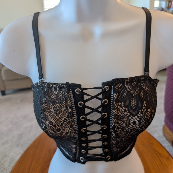 Victoria's Secret Other - Victoria's Secret Elegant Black Lace-Up Convertible Strap Bustier, Size XS